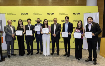Reconocen a egresados UDEM con Premio a la Excelencia Académica Ternium-UDEM