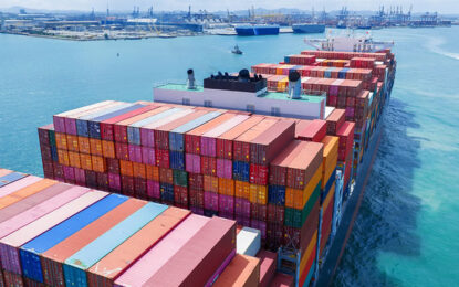 Trump impone arancel del 30% a México y exige frenar a cárteles del narcotráfico