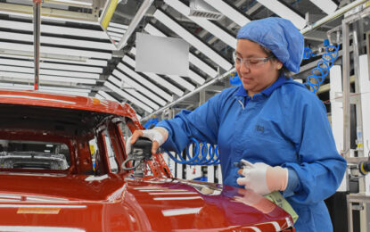 Incertidumbre frena al sector automotriz en Querétaro, pero 2026 apunta a la reactivación