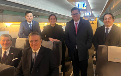 Marcelo Ebrard representa a México en la Cumbre de APEC y presenta candidatura para 2028