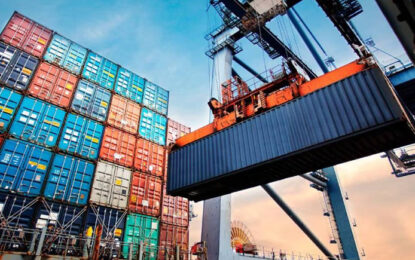 Mientras la inversión se desploma, las exportaciones mexicanas alcanzan niveles históricos