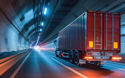 Aranceles de Trump golpean camiones pesados; T-MEC ayudará a la industria mexicana