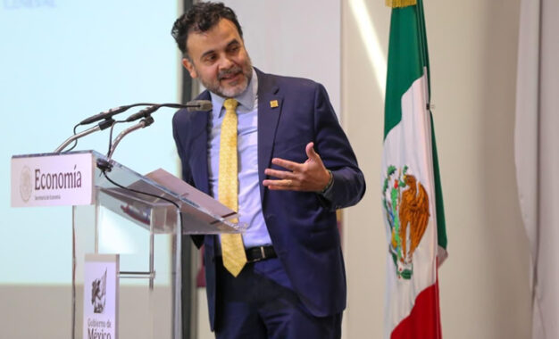 Secretaría de Economía y Ceneval firman convenio para impulsar microcredenciales en la Ruta Logística MX