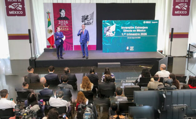 “No debe haber aranceles en la industria automotriz”: Ebrard