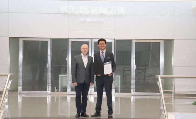 Joven mexicano recibe el Best Apprentice Award de Grupo Volkswagen