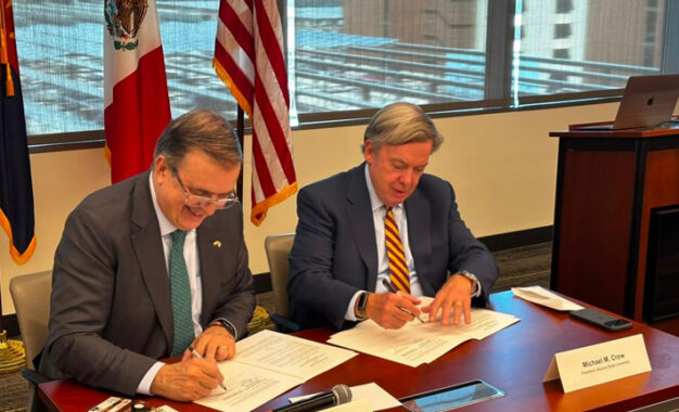 México fortalece alianza tecnológica con Arizona en semiconductores e innovación