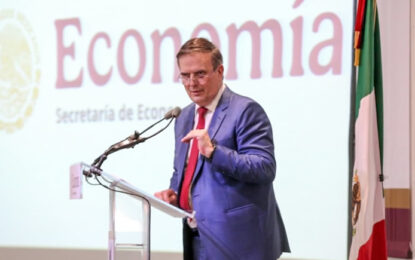 México quiere dejar de ensamblar y empezar a exportar biotecnología