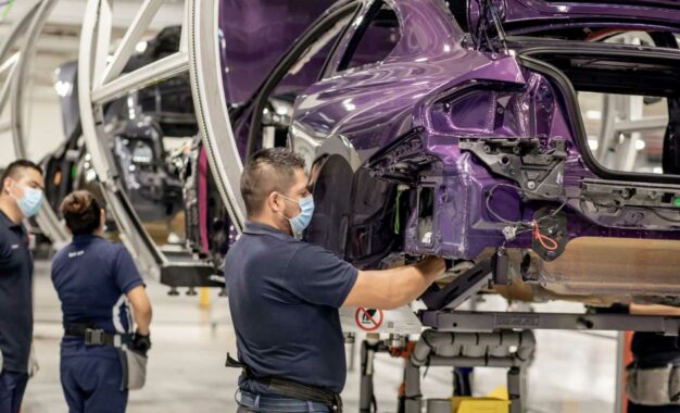 El Gobierno negocia un trato arancelario preferente para el sector automotriz: Luis Rosendo Gutiérrez